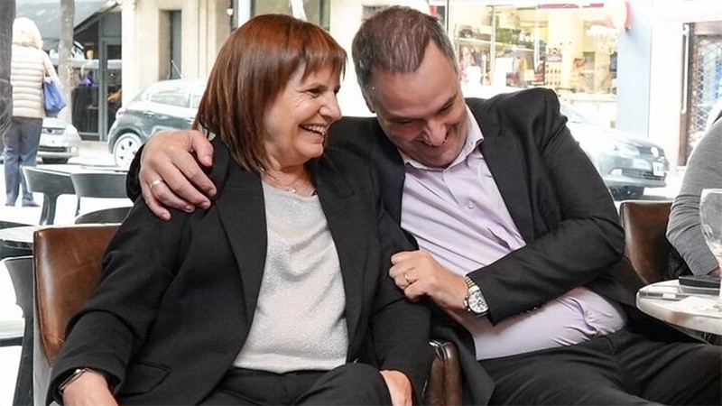 Bullrich dijo esto en un encuentro con periodistas antes de disertar en la Bolsa de Comercio cordobesa (NA).