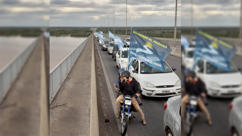 “El Paraná no se vende, se defiende”, concluyeron (Rosario3).
