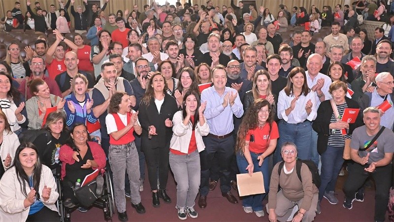 El socialismo ratificó su pertenencia al frente Unidos para Cambiar Santa Fe.