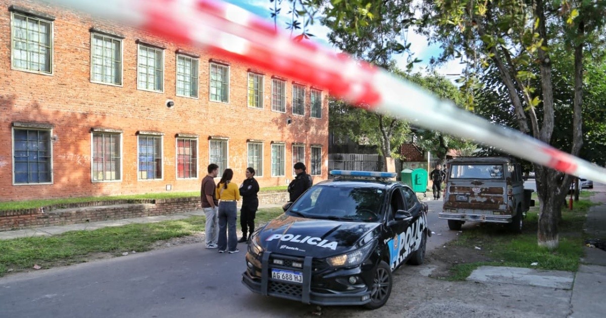 Susto en escuela de barrio Unión: encontraron una falsa granada en la ...