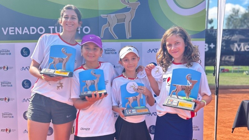 Las niñas que representaron a Santa Fe en el torneo en Venado Tuerto