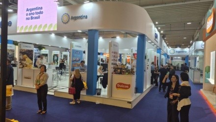 Argentina desembarcó con 50 empresas de doce provincias a la feria de la alimentación más importante del sur de Brasil.
