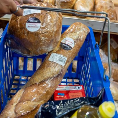 El costo de la canasta básica aumentó 2,6% en marzo y una familia necesitó más de $1.430.000 para no ser pobre.