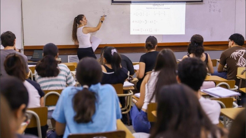 Una de las actividades serán las clases públicas y simultáneas en varias facultades.