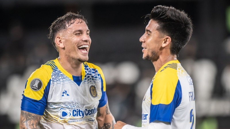 Copetti sonríe y hace sonreir a Central