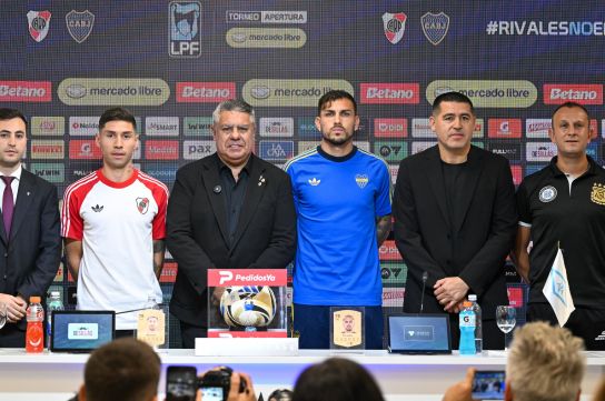 Todos los participantes de la conferencia previa al River-Boca de este domingo
