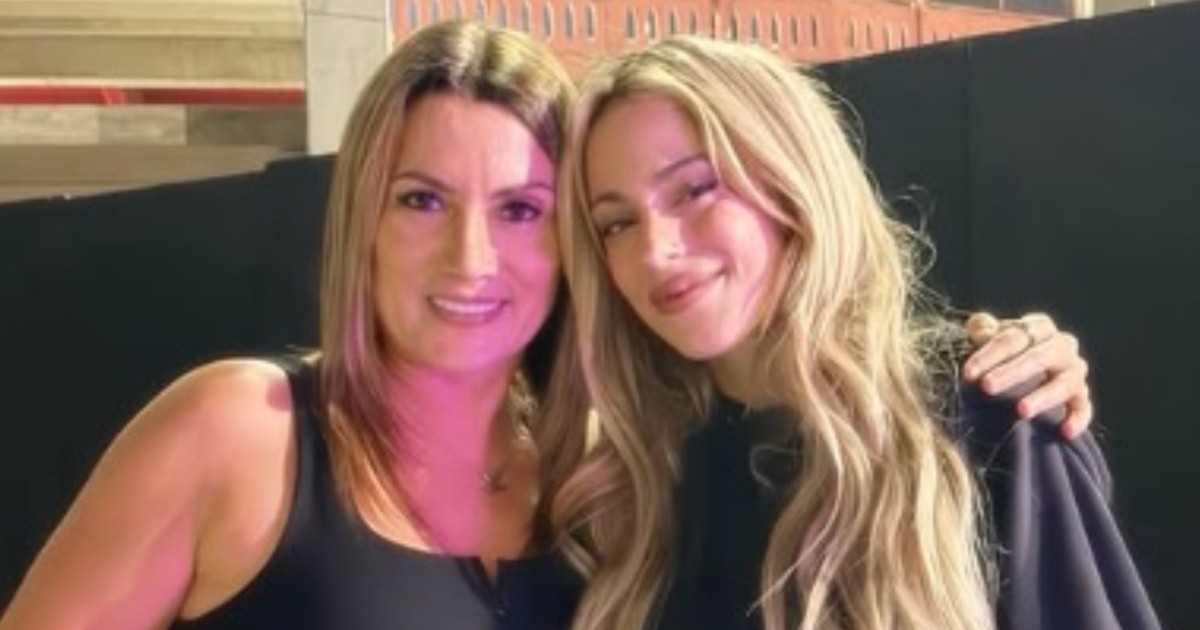 Reencuentro emotivo entre Jorgelina Cardoso y Tini Stoessel