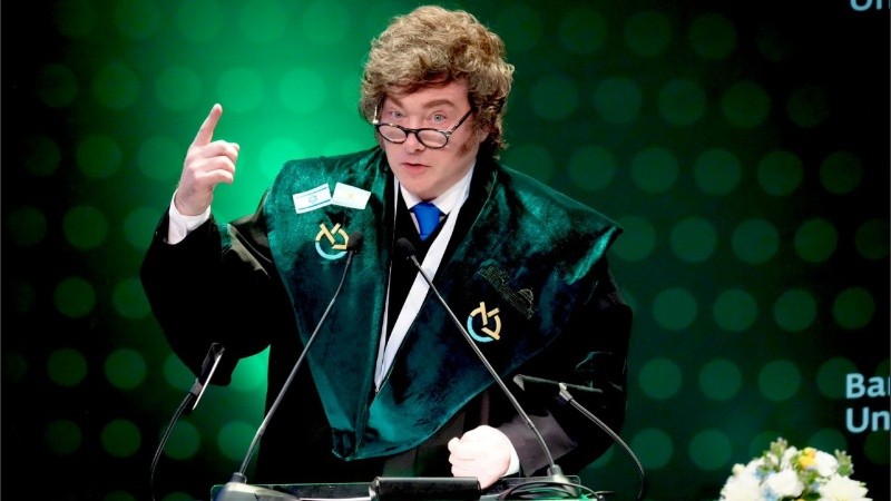 “Hemos sido expulsados del paraíso, pero si obramos acorde a las leyes, el paraíso va a venir a nosotros