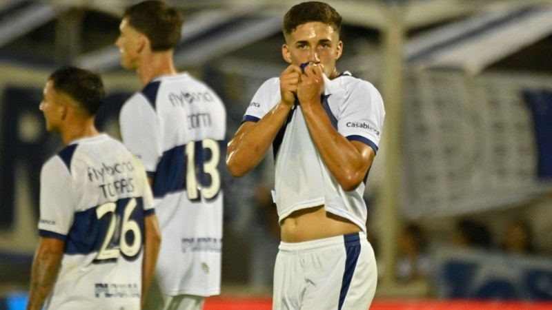 Con el triunfo, el Lobo accedió a los octavos de final. Fotobaires