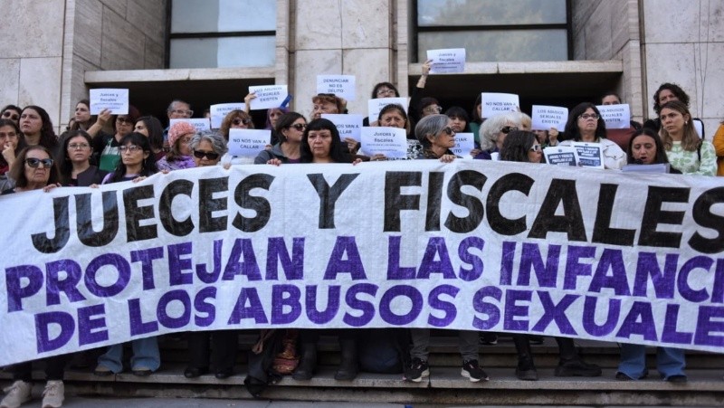 Las manifestantes exigieron al Polder judicial que garantice los derechos de las denunciantes (Alan Monzón).&nbsp;