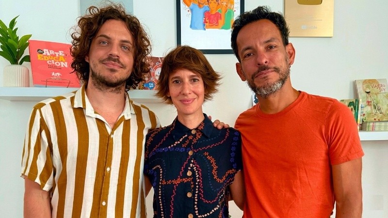 Lucho Milocco, Eva Harvez y Cássio Carvalho Integran Pim Pau.