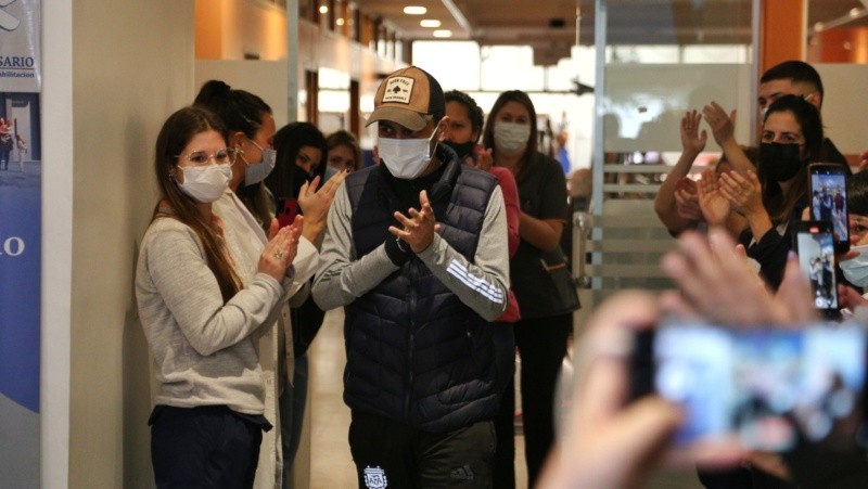 El policía Sanabria sobrevivió varios impactos de arma de fuego.