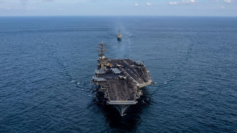 Cómo es el USS Nimitz, el portaaviones estadounidense que recorrerá la costa de Argentina.