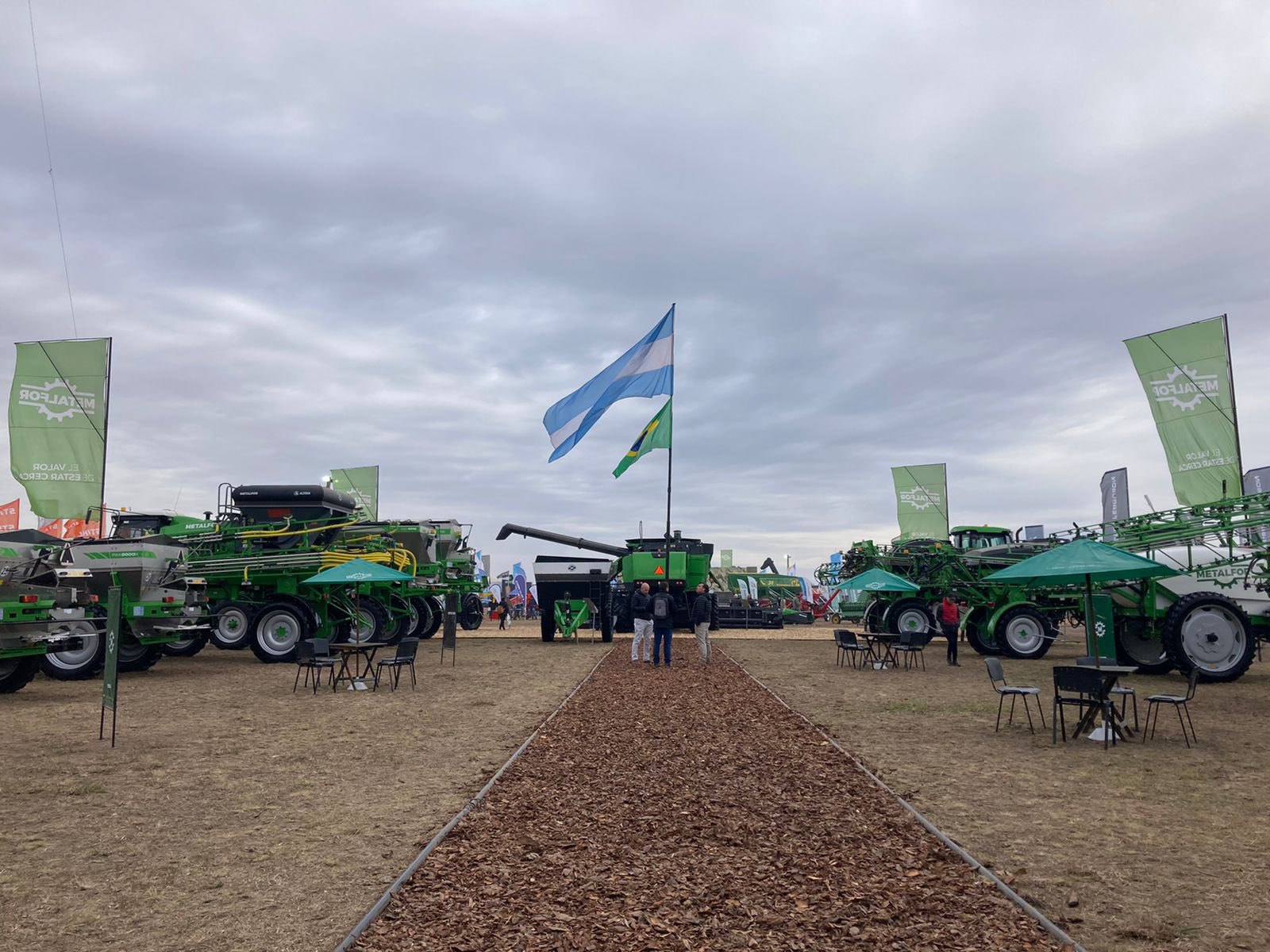 Metalfor otra vez en bajo la lupa.