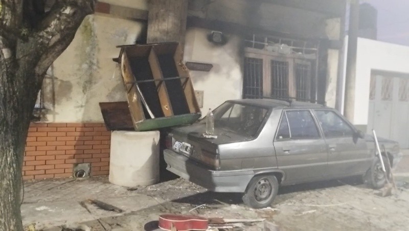 &nbsp;Los habitantes lograron escapar del fuego ayudado por vecinos. 