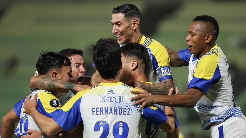 Gran festejo Canalla en Caracas para ser puntero de su grupo H (EFE).