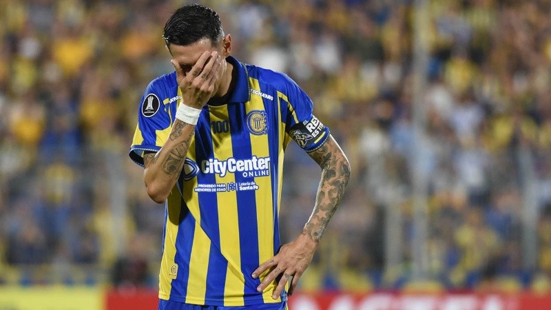 Di María terminó fastidioso por su penal fallado (Fotobaires).