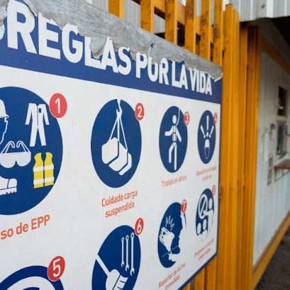 Es clave respetar las normas de seguridad en los lugares de trabajos riesgosos
