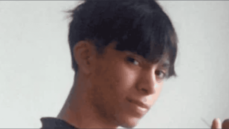 La causa se encuentra bajo la carátula de homicidio agravado por alevosía, ensañamiento y el concurso premeditado de dos o más personas.
