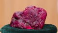 Los rubíes son cristales de corindón rojo y su valor depende del tamaño, color y claridad.