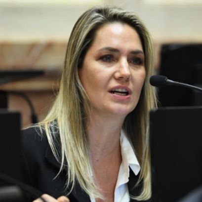 La senadora Carolina Losada.