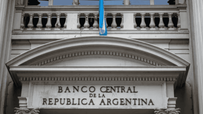 Según se informó, el Banco Central cerrará tres horas antes de lo habitual.