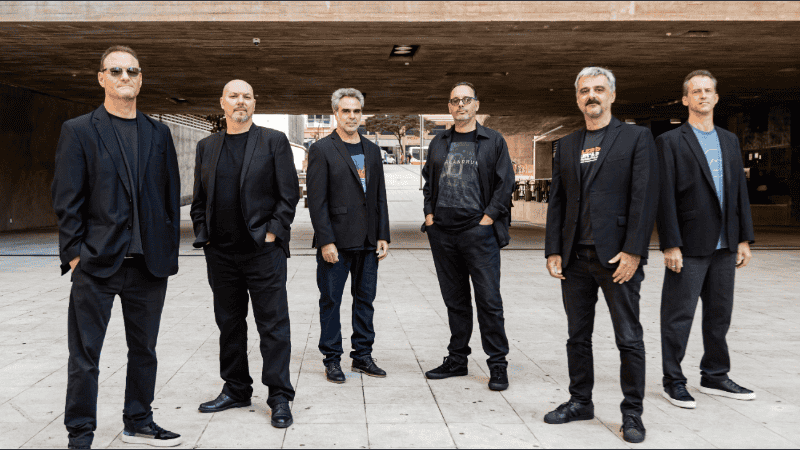 En los últimos años el grupo obtuvo reconocimientos como el Premio Gardel de Oro y el Premio Konex.