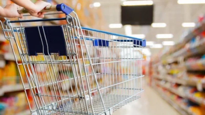 Según el Indec, la desaceleración de alimentos apareció en distintos segmentos de la canasta.