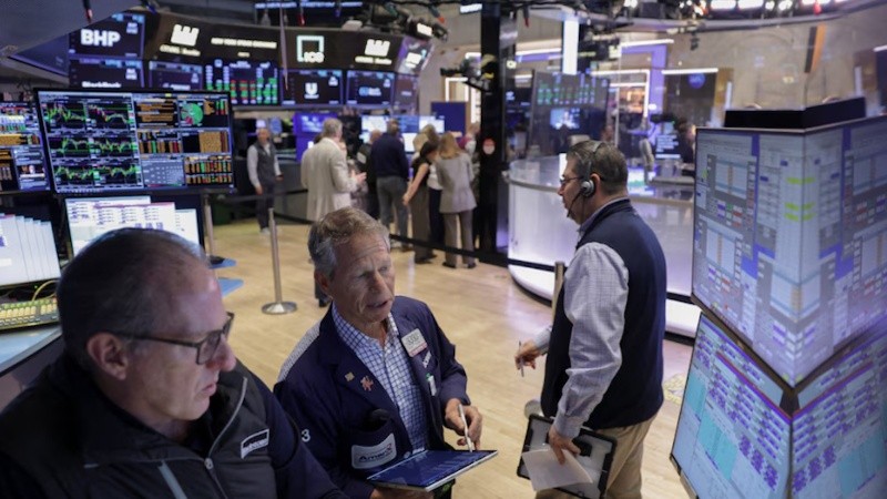 Los movimientos de Wall Street condicionan a los activos de Argentina.