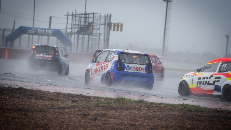 La gran carrera del año del Nuevo Car Show fue una fiesta este fin de semana en San Nicolás