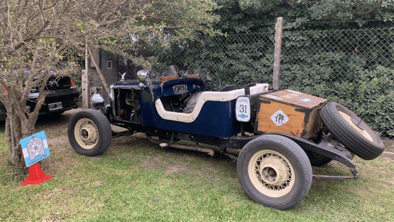 El Club de Automóviles Históricos de Rosario funciona como un punto de encuentro fundamental para los coleccionistas y amantes de los clásicos.