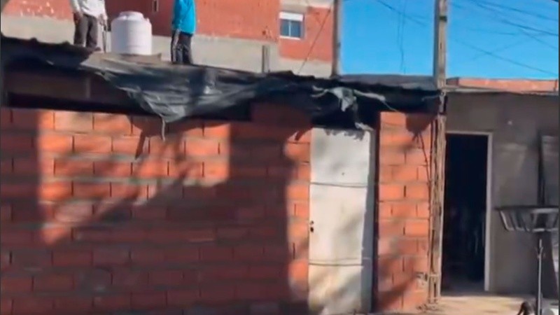 La joven fue despojada de su hogar.