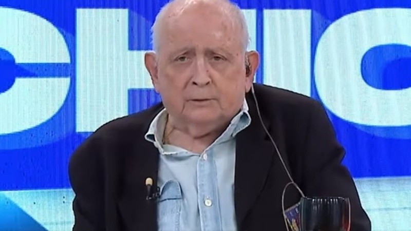 Chiche Gelblung sigue internado y deberá ser operado.