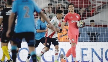 Beltrán será titular tras su suspensión en Sudamericana (Fotobaires).