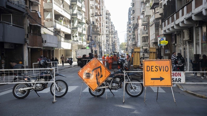 Las tareas aprovechan la menor circulación por los días no hábiles. (Municipalidad)