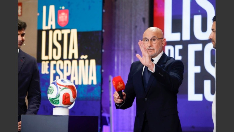 De la Fuente durante la presentación de la lista de España para el Mundial 2026.