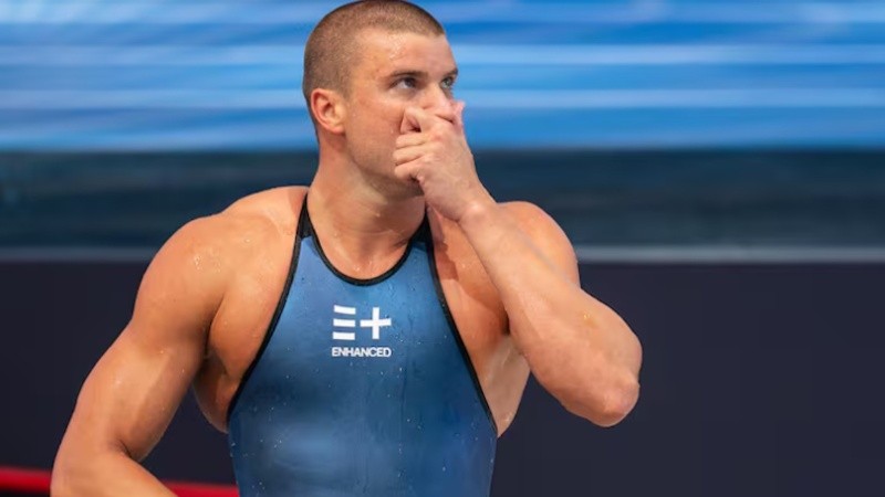 El nadador alemán Marius Kusch in durante los Enhanced Games (Juegos Mejorados) tras la prueba de los 50m mariposa.