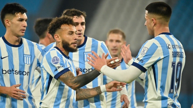 Racing en Copa Sudamericana. Fotobaires