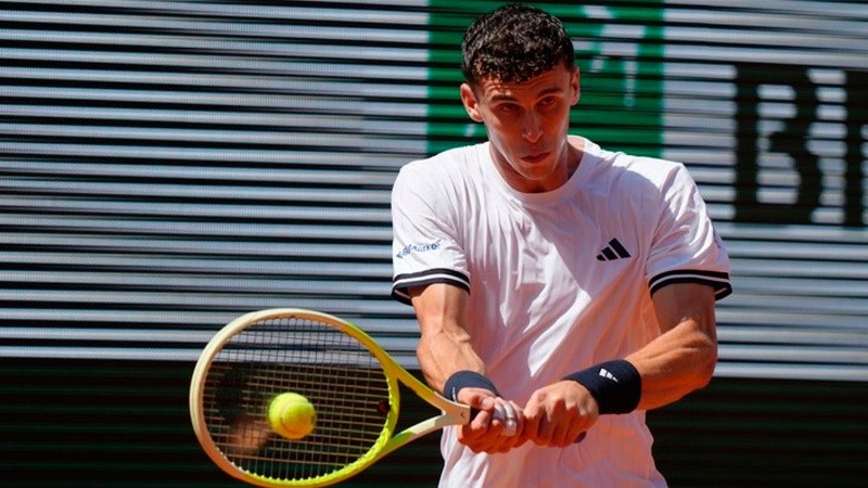 Juan Manuel Cerúndolo dio el golpe en Roland Garros.
