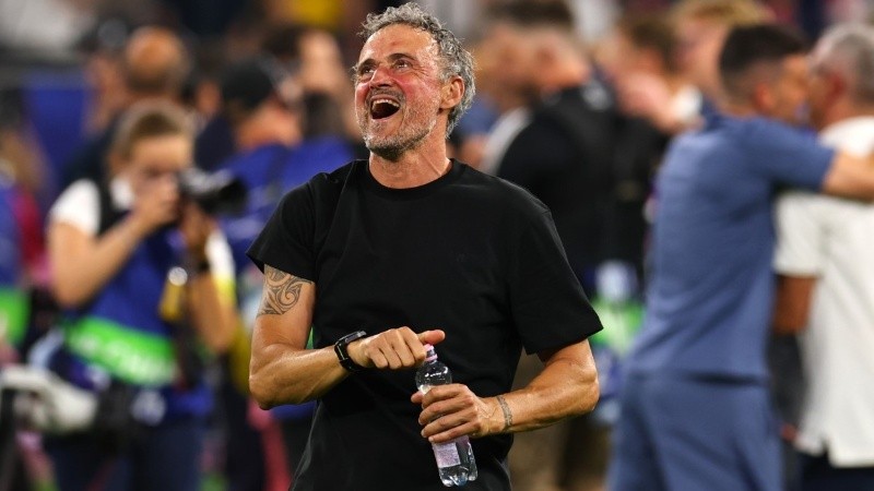 El padre de la criatura: Luis Enrique en éxtasis. (EFE).
