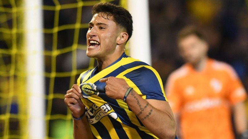 Alejo Véliz sería titular en su despedida del Canalla