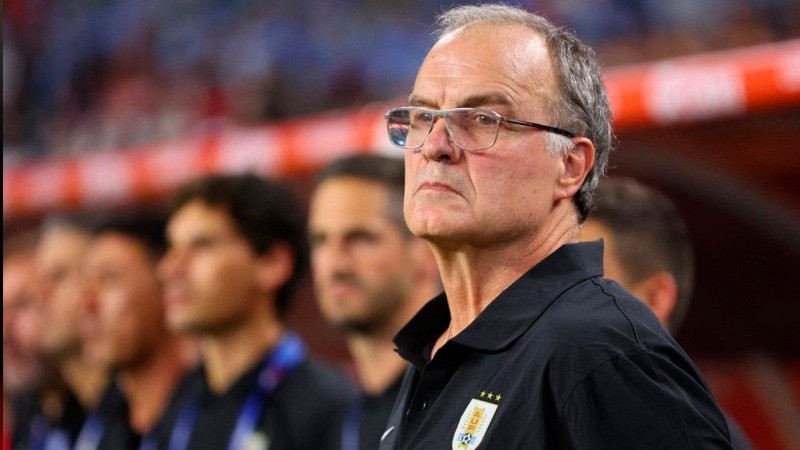 Bielsa definió los 26 mundialistas uruguayos.