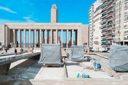 La última etapa de la restauración del Monumento fue financiada por el Gobierno de Santa Fe. (Mapei)