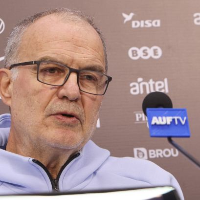 Bielsa destaca a Valverde y dice que "es un jugador verificado en tres posiciones"