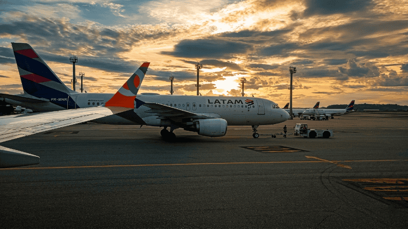Aerolíneas podrían operar en cabotaje en otros países además del propio. (Rosario3)