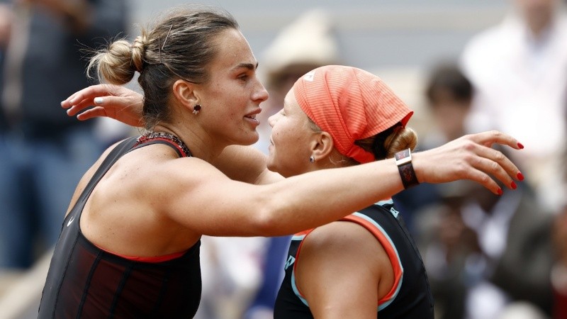 Sabalenka, que buscaba su triunfo 400 en el circuito, una marca que sólo seis tenistas en activo tienen, se quedó a las puertas de sus sextas semifinales consecutivas en Grand Slam.