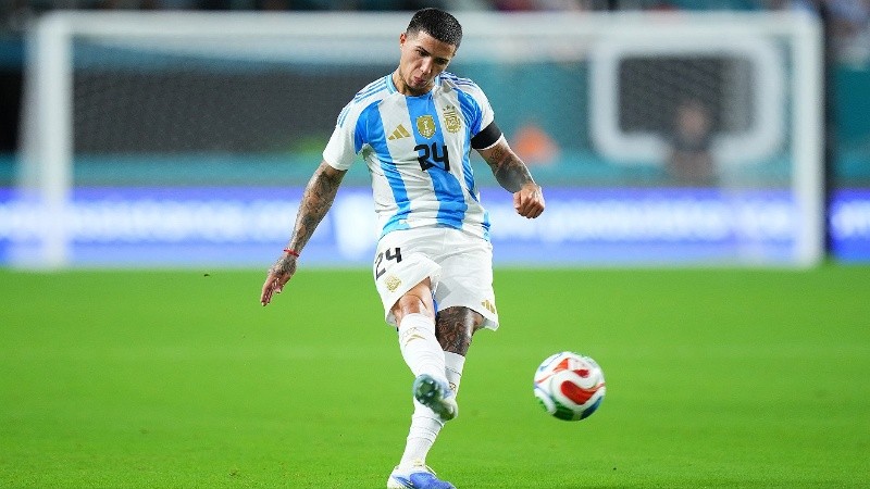 Enzo Fernández sería la manija del equipo este sábado (EFE).