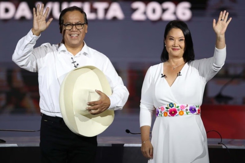 Roberto Sánchez y Keiko Fujimori.