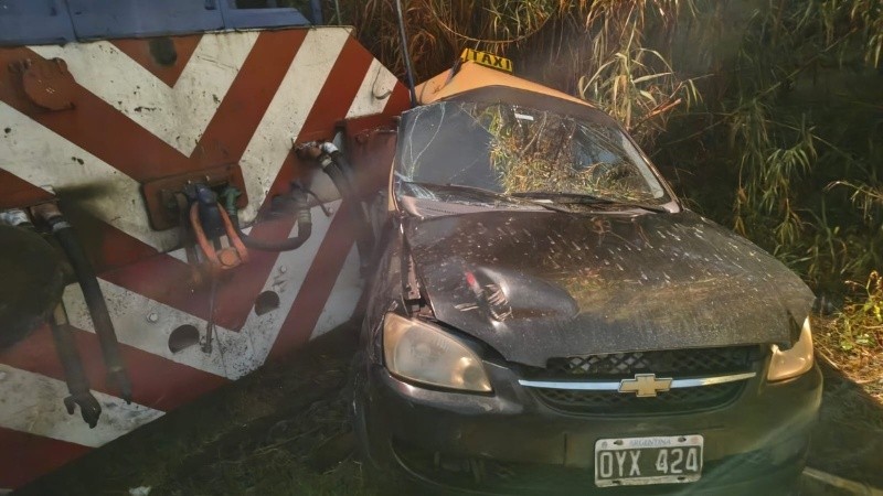 El impacto sobre el taxi fue del lado del acompañante.