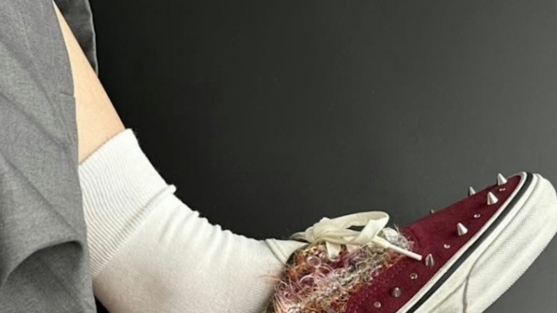 Un nuevo lanzamiento que promete romper con la obsesión por los sneakers impecables.
